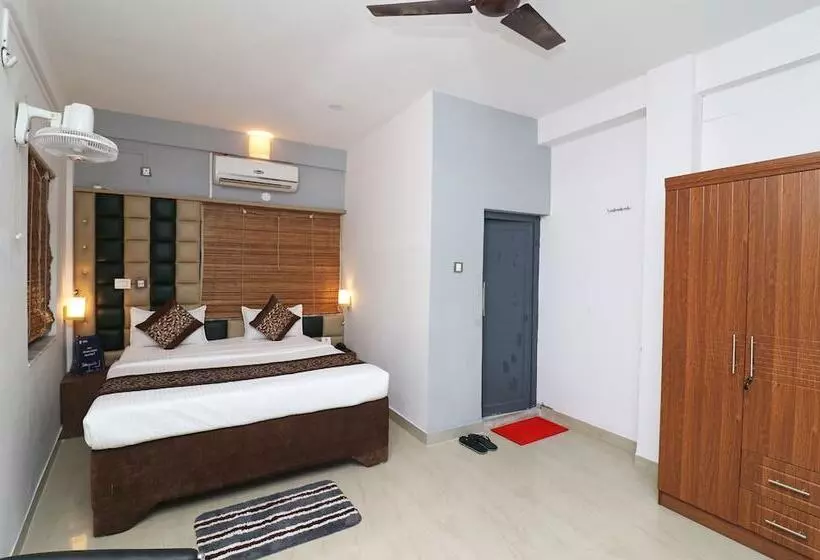Hotelli Srj Inn By Oyo Rooms
