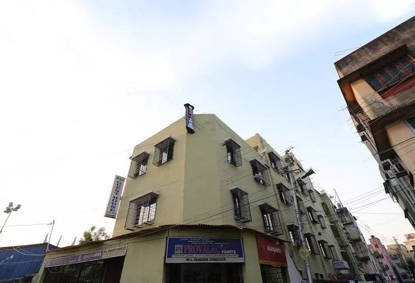 Hotelli Srj Inn By Oyo Rooms