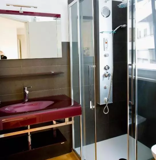 Jolie Bed And Breakfast