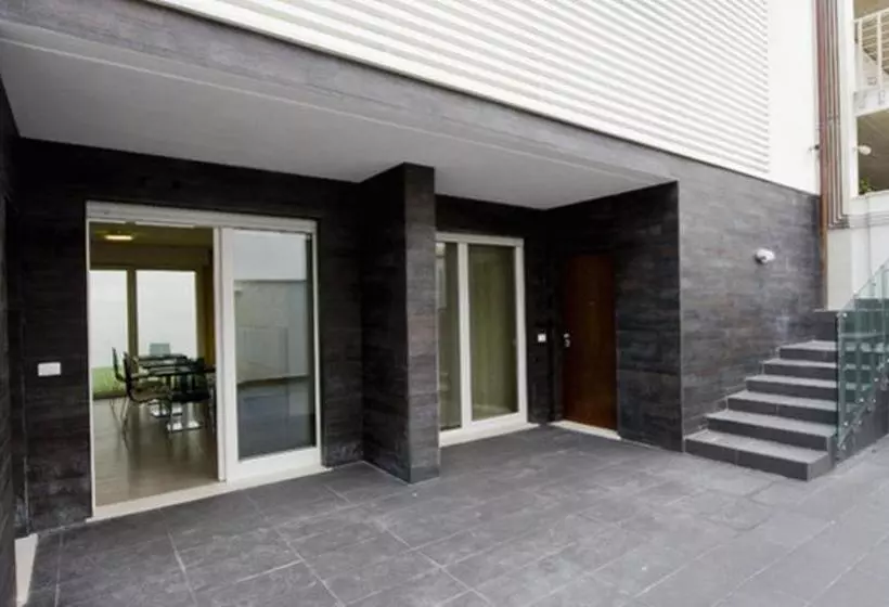 Jolie Bed And Breakfast