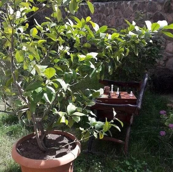 Majatalo Artsiv Guesthouse