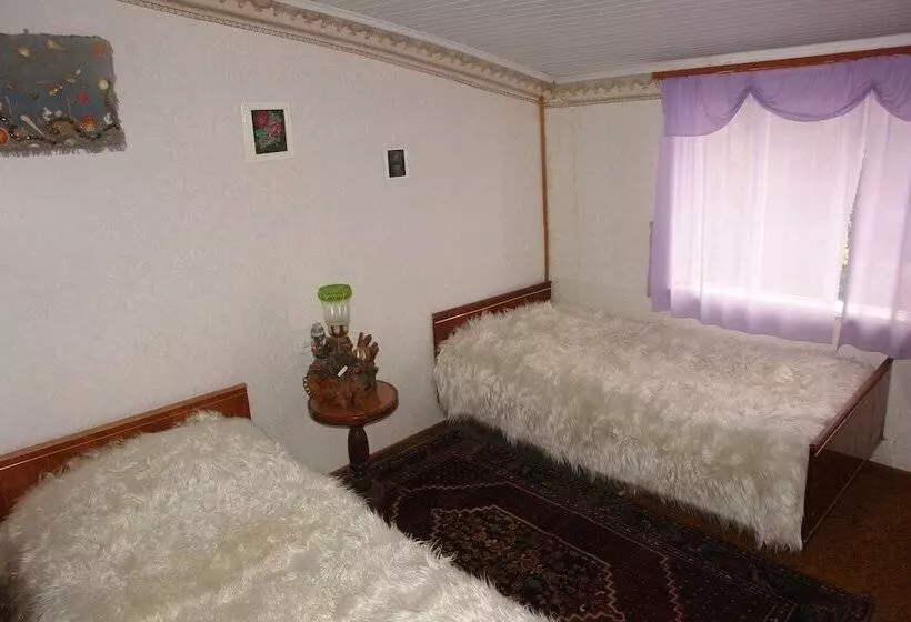 Majatalo Artsiv Guesthouse