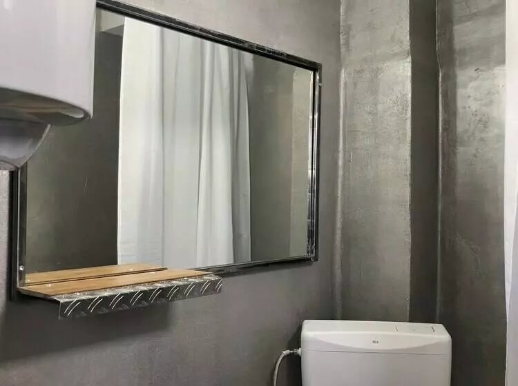 ユースホステル Kisas Place