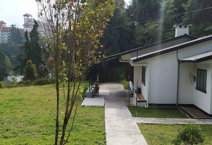 Garden Guest House   Hostel