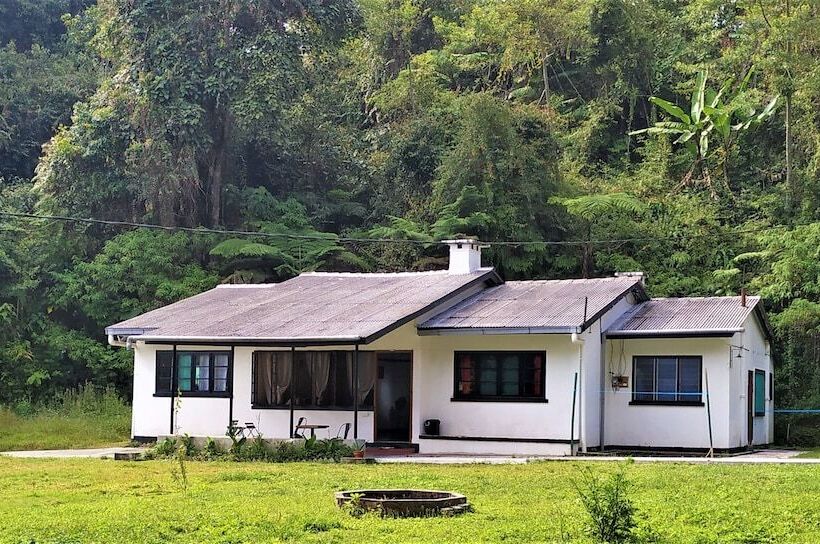 Garden Guest House Hostel