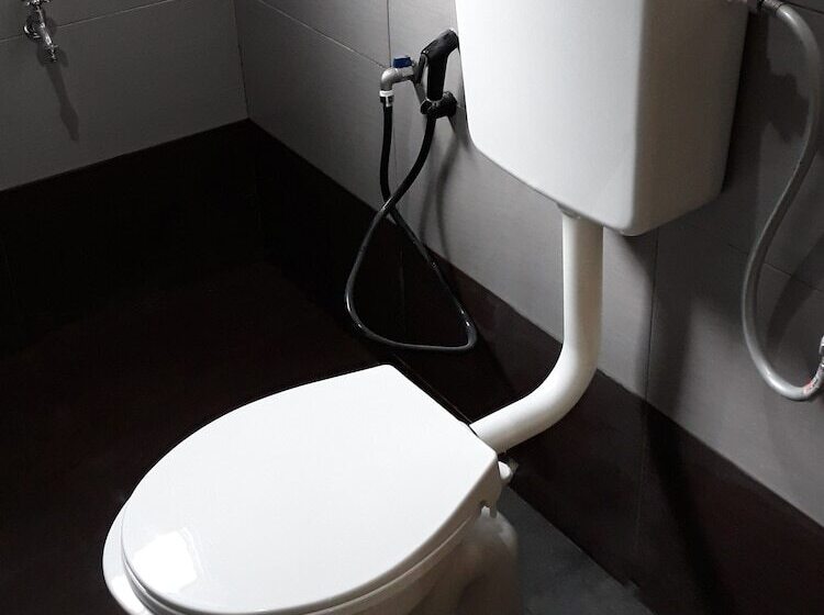 Garden Guest House Hostel