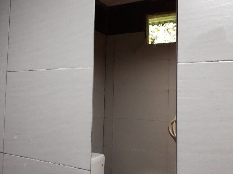 Garden Guest House Hostel