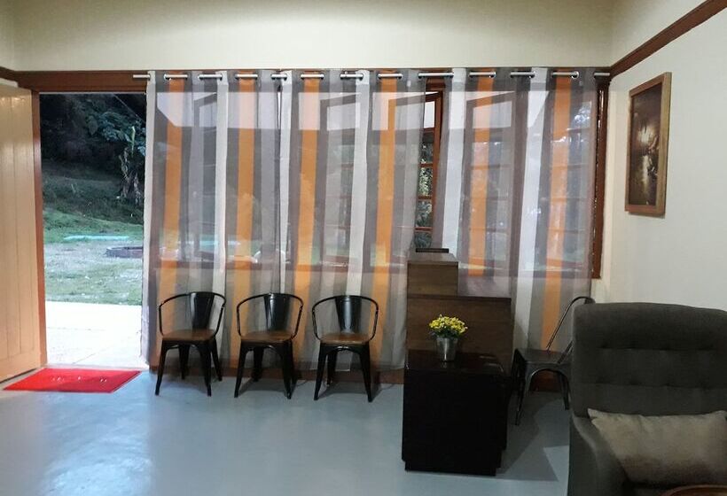 Garden Guest House Hostel