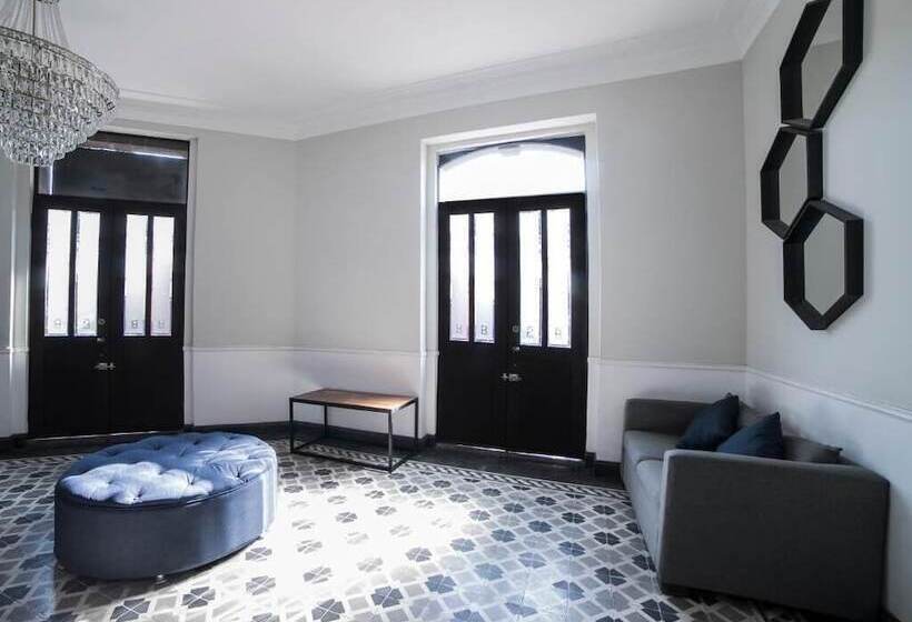 هتل Business Real 500