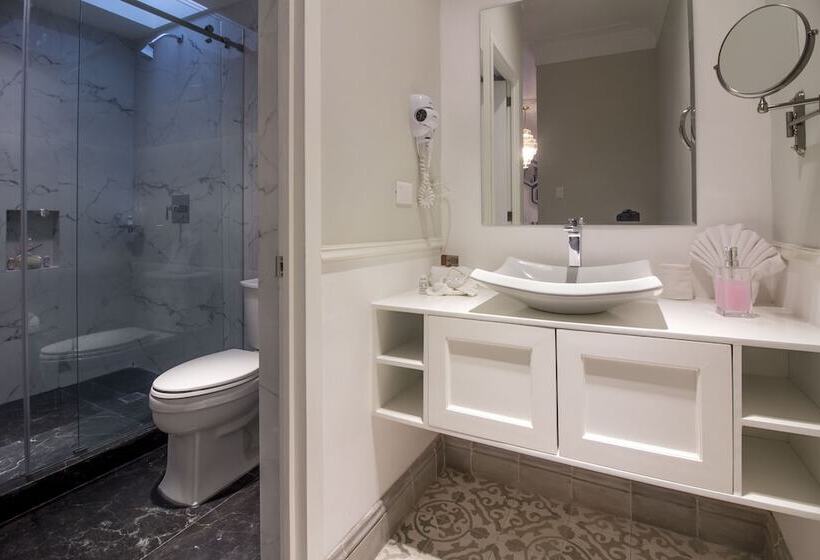 هتل Business Real 500