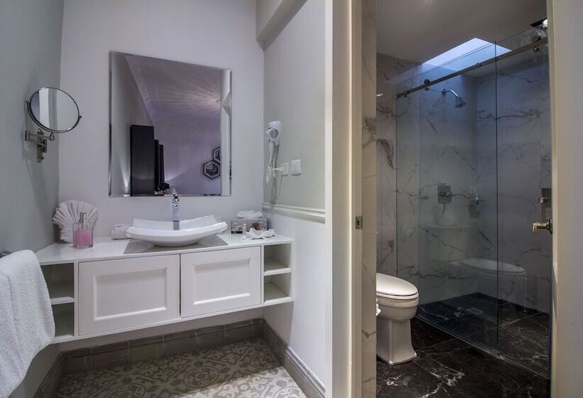 هتل Business Real 500