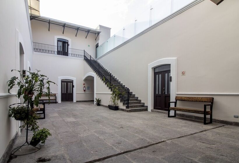 هتل Business Real 500