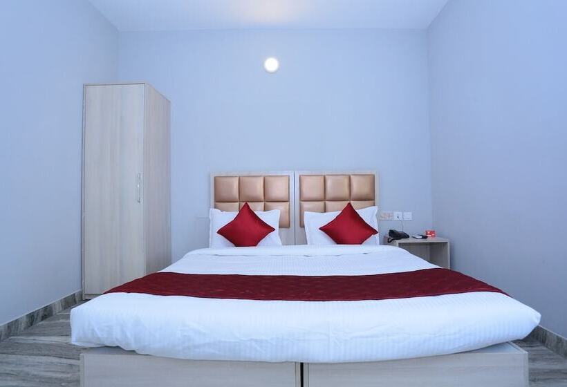 هتل Prince Palace