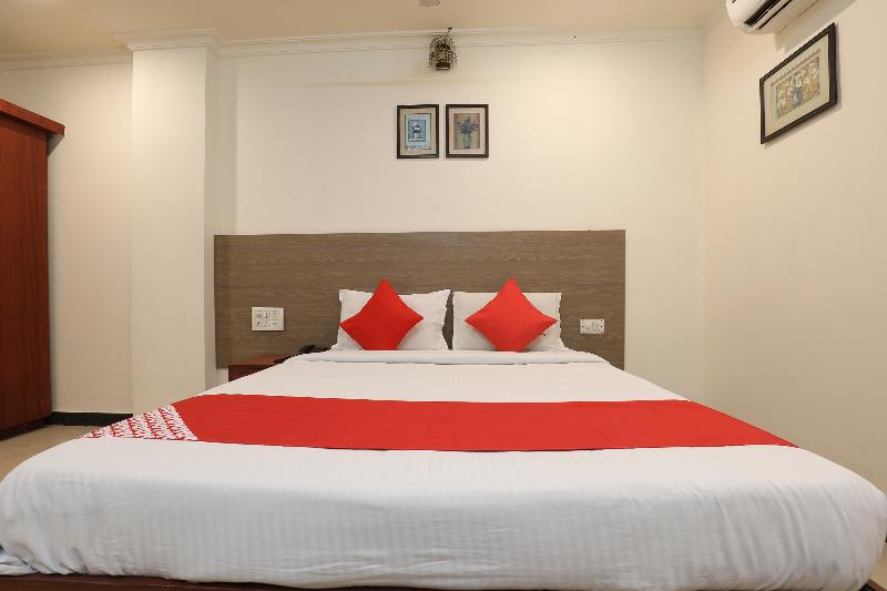 فندق Inaya By Oyo Rooms