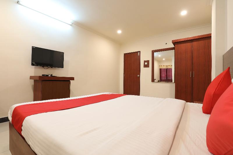 فندق Inaya By Oyo Rooms