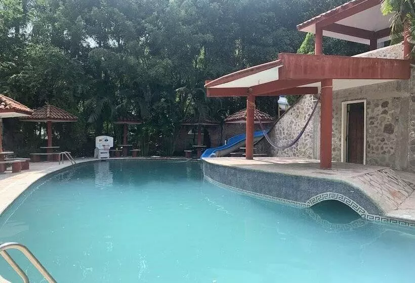 ホテル Rancho Agua Salada