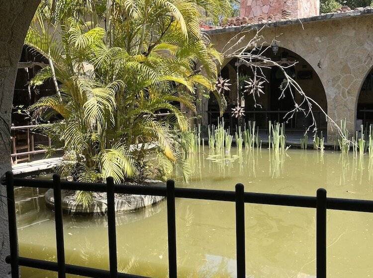 فندق Rancho Agua Salada