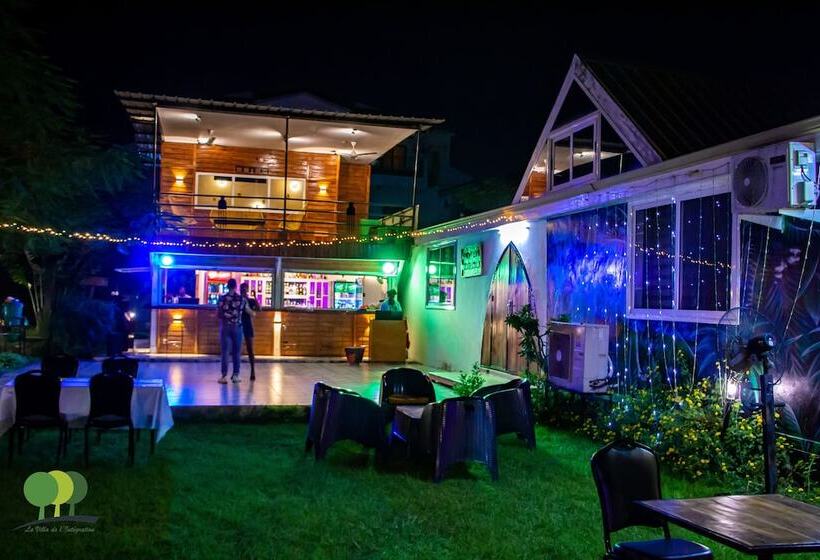 پانسیون Villa De L Integration