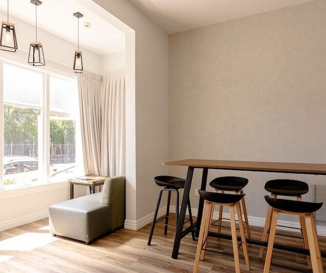 هاستل Haka House Christchurch