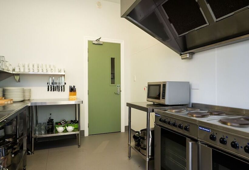 هاستل Haka House Christchurch