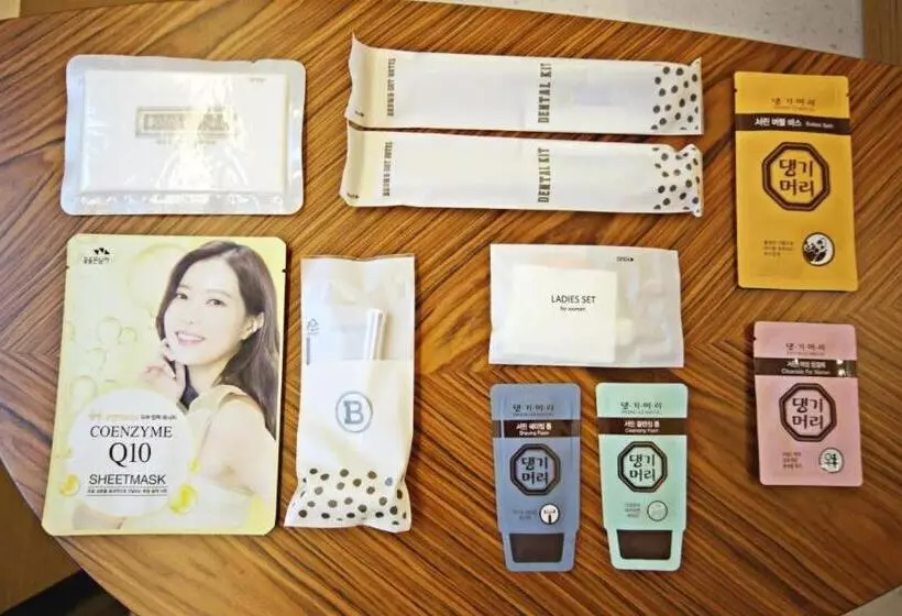 Changwon Brown Dot Hotel Palyong