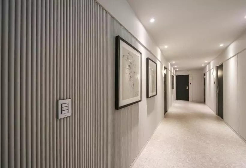 Changwon Brown Dot Hotel Palyong