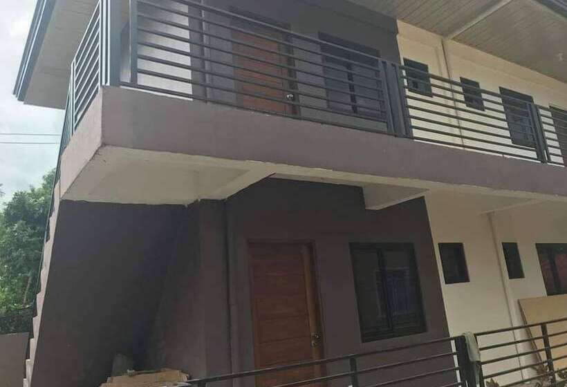 호텔 Chicos Apartments Pangasinan