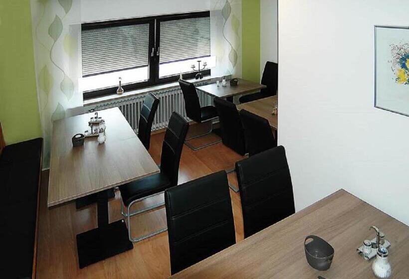 酒店 Fränkischer Hof