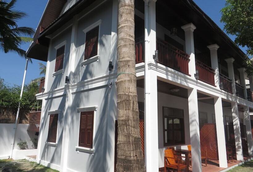 ホテル Queen's House