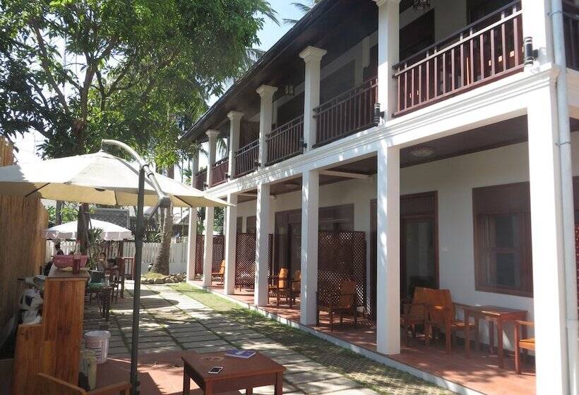 ホテル Queen's House