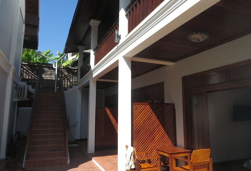 ホテル Queen's House