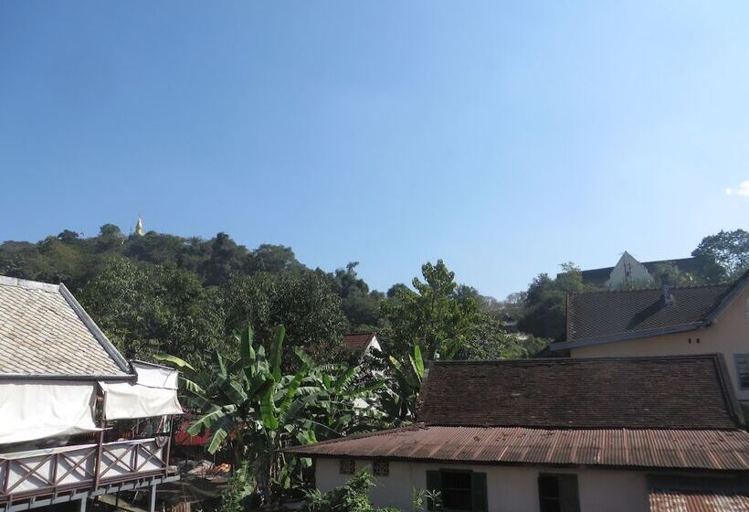 ホテル Queen's House