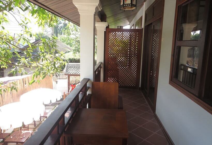 ホテル Queen's House