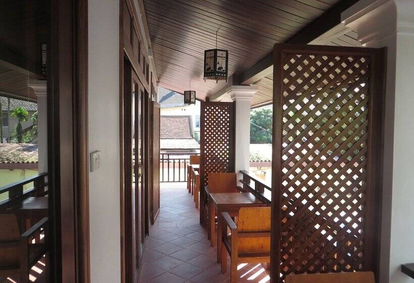 ホテル Queen's House