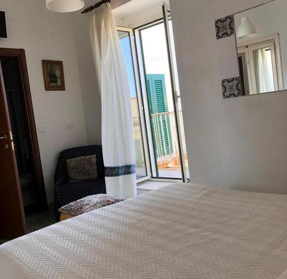 هتل Rocca Sul Mare