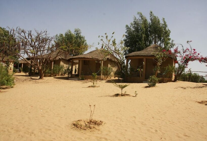 هتل Sarahma Lodge Simal