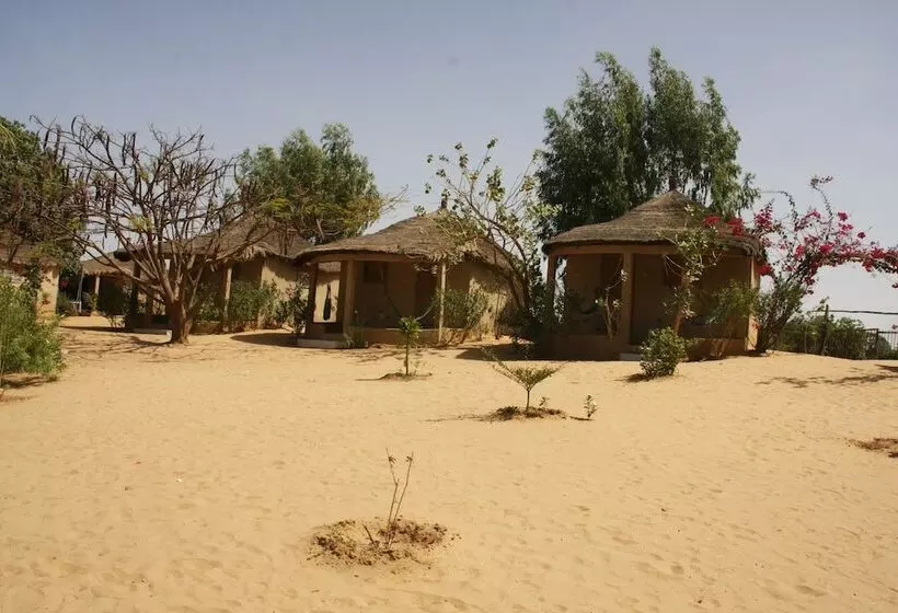 هتل Sarahma Lodge Simal
