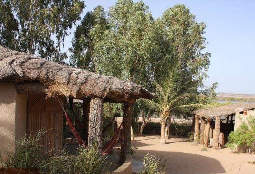 هتل Sarahma Lodge Simal