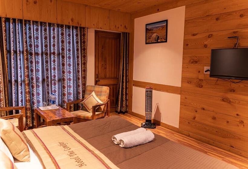 Отель The Conifer