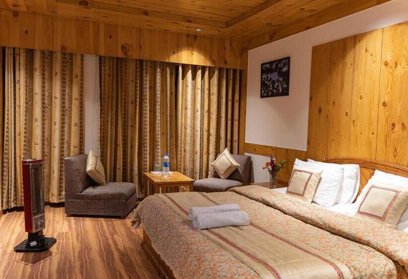 Отель The Conifer