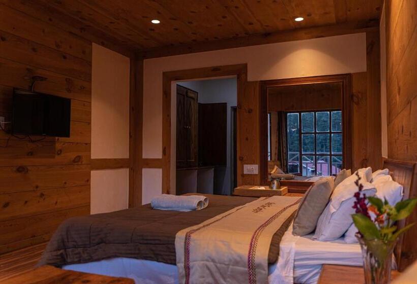 Отель The Conifer