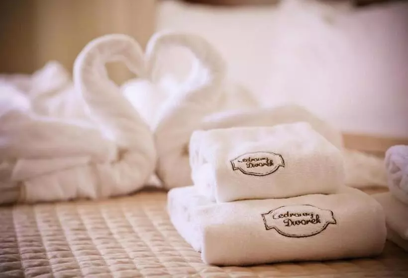 Majatalo Cedrowy Dworek