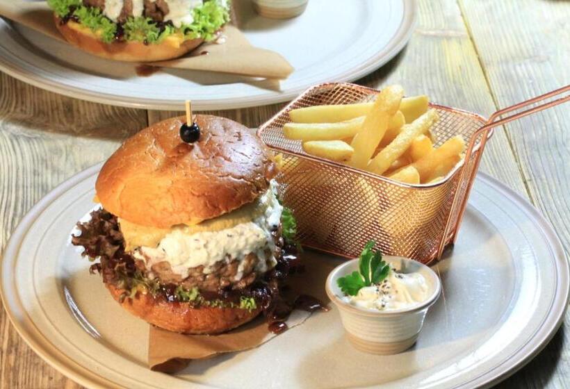 膳宿费 Cedrowy Dworek