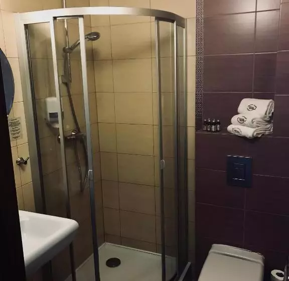 Majatalo Cedrowy Dworek