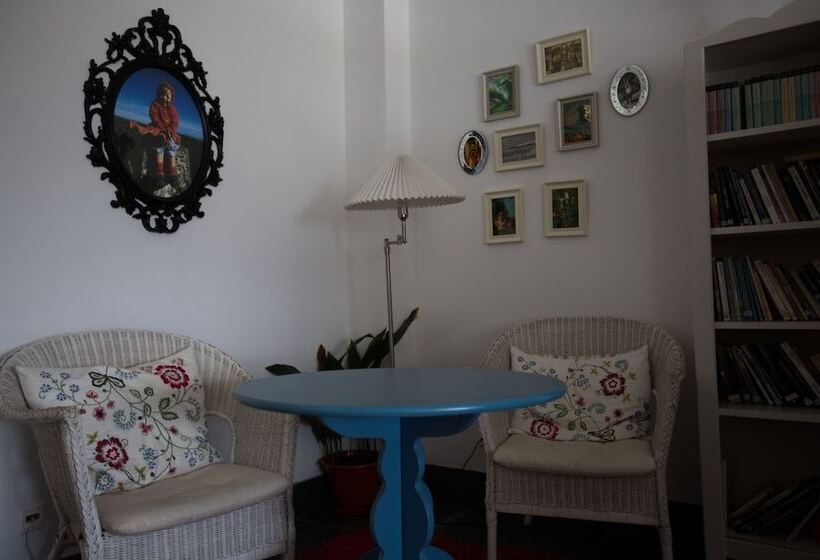 호스텔 Hi Alijo   Pousada De Juventude