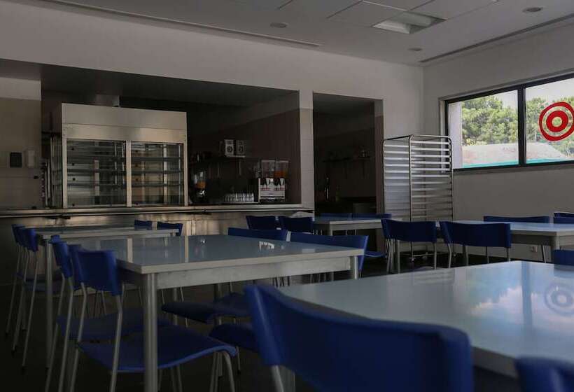 호스텔 Hi Alijo   Pousada De Juventude