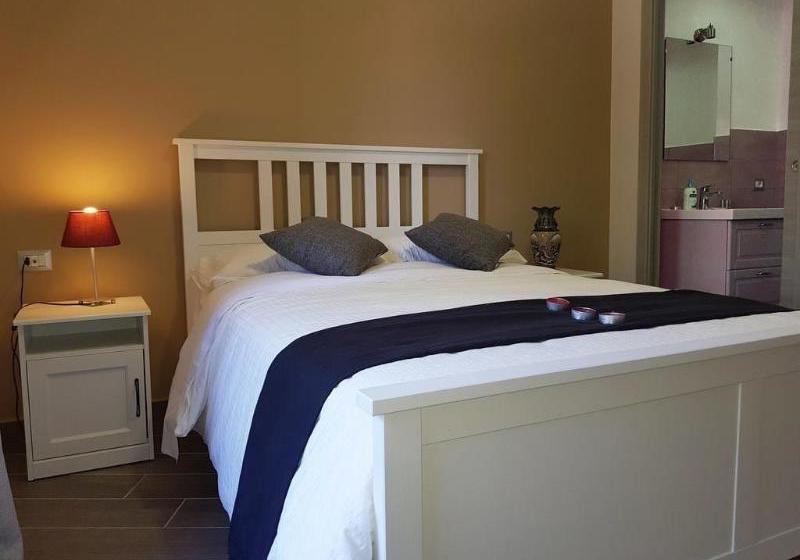 Auberge Armed Toubkal Trek  Hostel