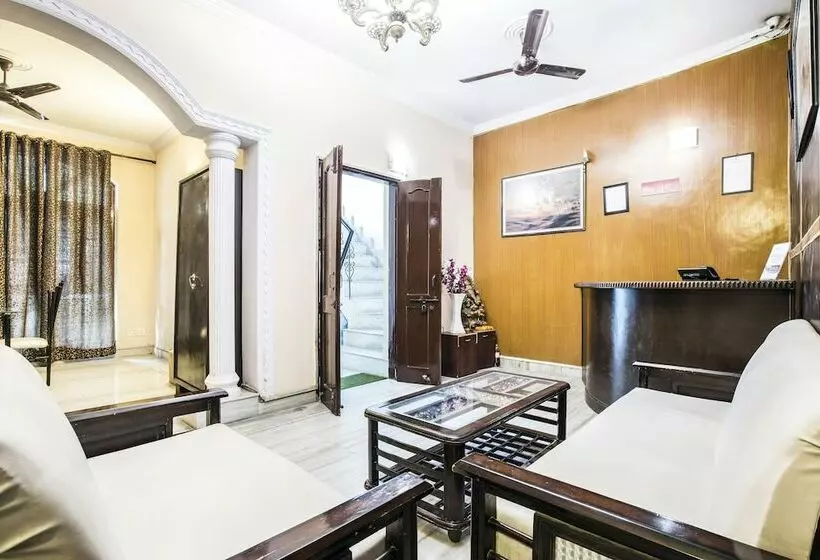 هتل Fabexpress Ivy Inn