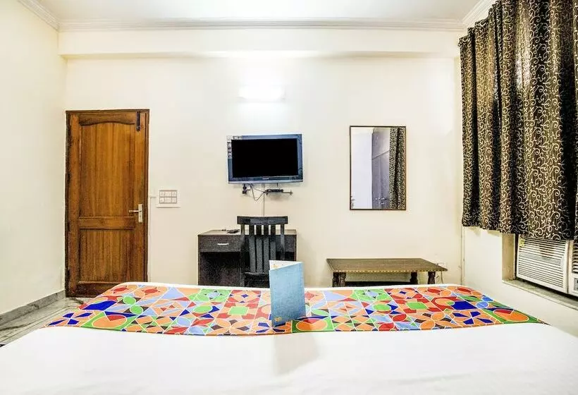 هتل Fabexpress Ivy Inn