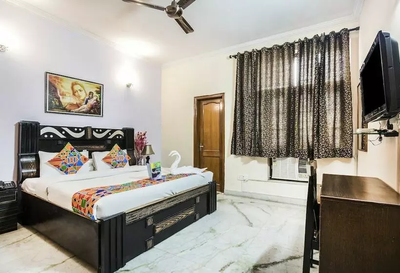 هتل Fabexpress Ivy Inn